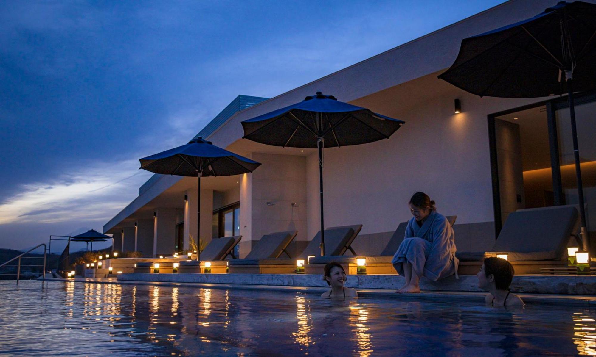 Oiso Prince Hotel Екстериор снимка